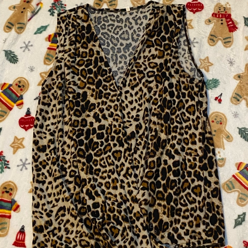 Cheetah print tank top